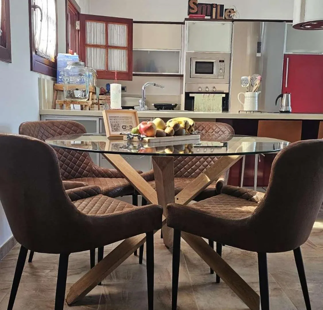 Villa Mogaren Vega de San Mateo Bed & Breakfast