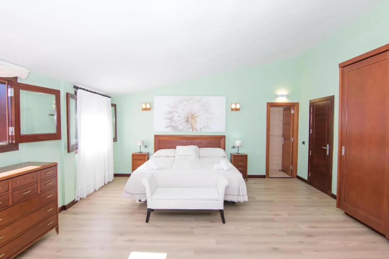 Bed & Breakfast Villa Mogaren Vega de San Mateo Spain