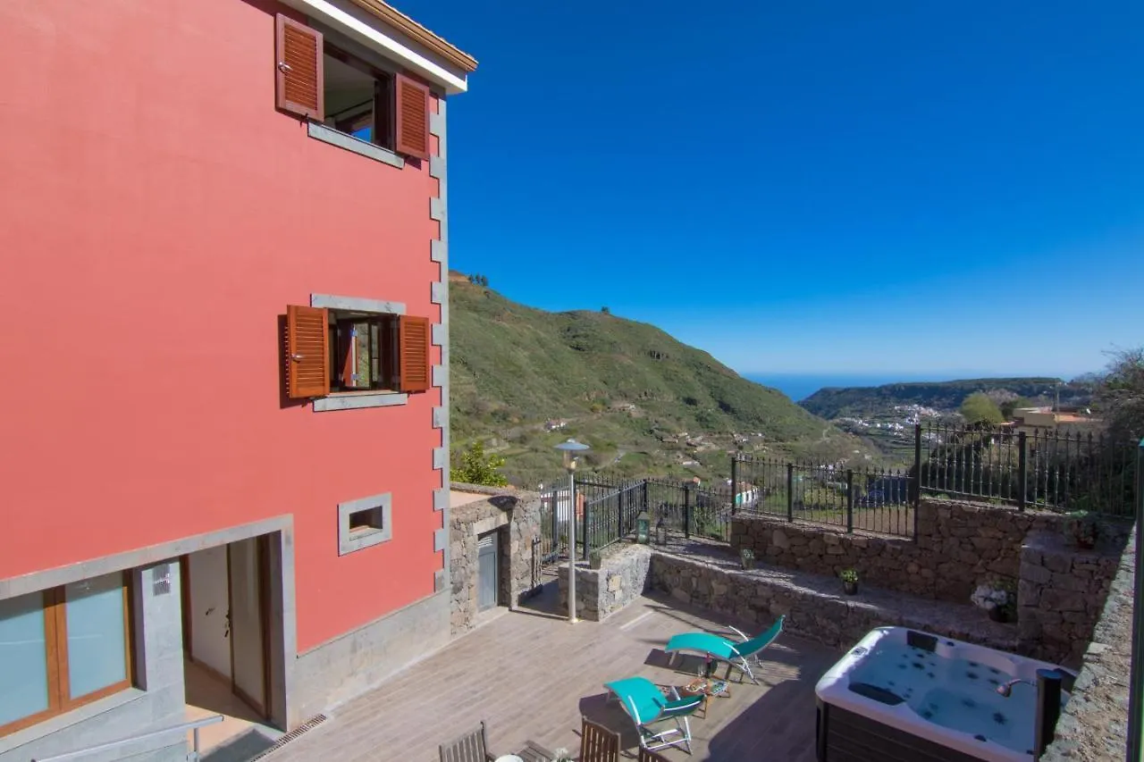 Villa Mogaren Vega de San Mateo Bed & Breakfast