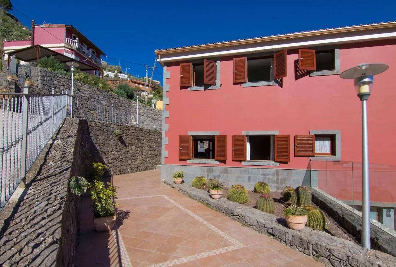 Villa Mogaren Vega de San Mateo 0*,